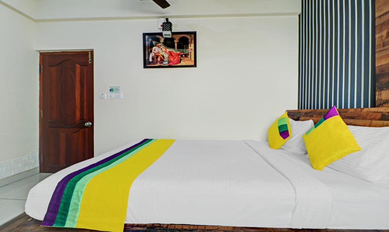 Itsy Hotels Colors Stay Chikmagalur Exterior photo