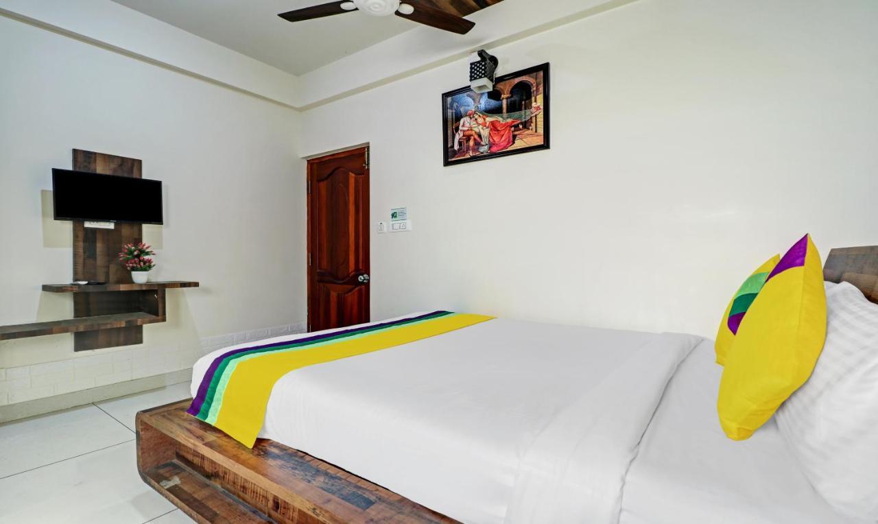 Itsy Hotels Colors Stay Chikmagalur Exterior photo